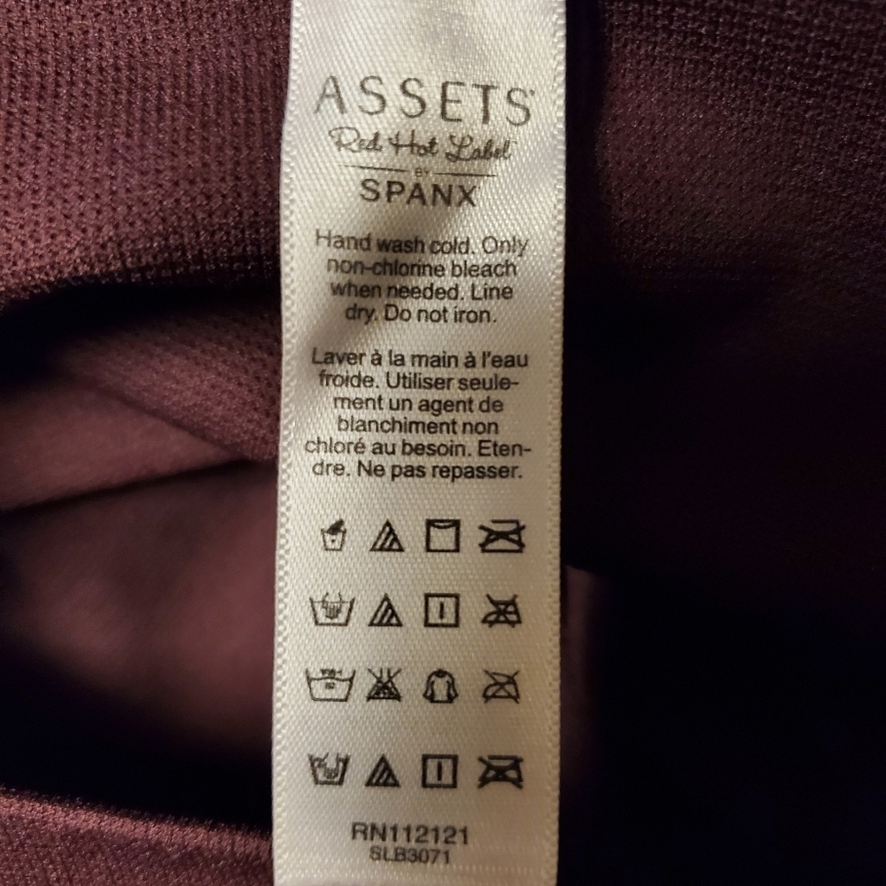 Assets by Spanx burgundy seamless leggings size large - Picture 12 of 13